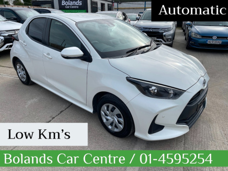 2020 Toyota Yaris AUTOMATIC 1.0 PETROL 5DR MODEL  www.bolandscarcentre.ie €14,900