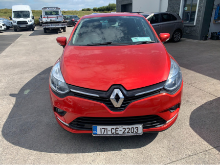 2017 Renault Clio IV DYNAMIQUE NAV 1.2 PETR 4DR €9,500