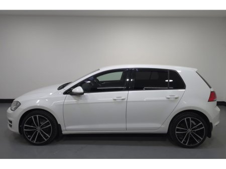2013 Volkswagen Golf 1.6 TDI SE BLUEMOTION 105PS 5DR €9,950