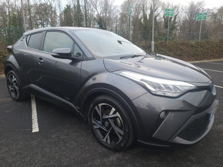 2022 Toyota C-HR  €25,999