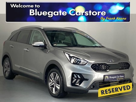 2020 Kia Niro PE PHEV 5DR AUTO**HEATED MULTIFUNCTIONAL STEERING WHEEL**FRONT HEATED SEATS**FULL LEATHER INTERIOR**TOUCH SCREEN DISPLAY**REVERSE CAMERA**SATNAV**APPLE CARPLAY**16
