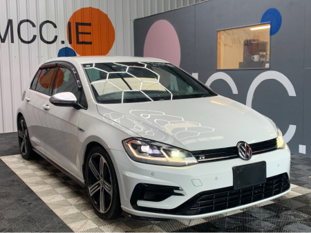 2018 Volkswagen Golf GOLF R DSG AUTOMATIC / 72k KMs / Heated Leather, Reverse Camera & More