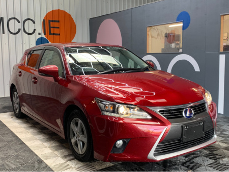 2015 Lexus CT 200 h LEXUS CT200H AUTOMATIC / 69k KMs / Heated Seats, Reverse Camera & More