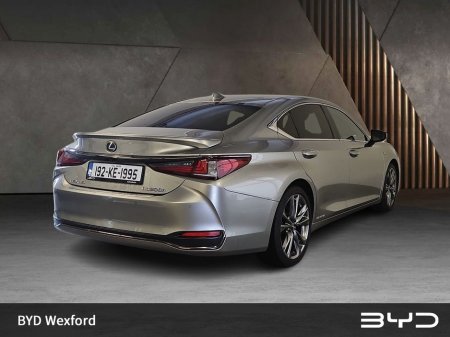 2019 Lexus ES 300 H 300h F-Sport (1 Owner, Tiny mileage) €33,975