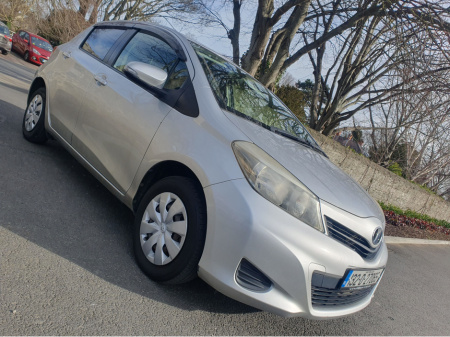 2013 Toyota Yaris 1.0 AUTOMATIC ,, HIGH SPEC ,, 190 TAX