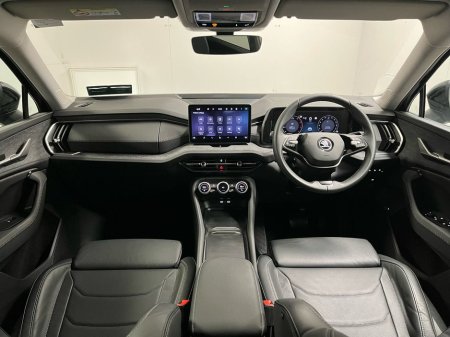 2025 Skoda Kodiaq Selection+ DSG 2.0TDI 150BHP - Reversing Camera - Climate Control - Heated Seats - Cruise Control - Keyless Start - Apple CarPlay/Android Auto