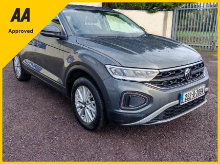 2022 Volkswagen T-Roc LIFE 2.0 TDI MANUAL 6SPEED FWD 116HP 5 5DR €28,800