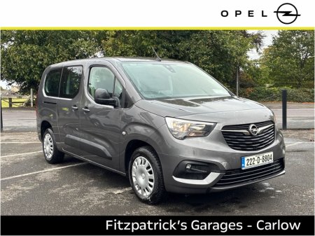 2022 Opel Combo 1.5 Turbo D 100PS Edition Plus 7 Seater