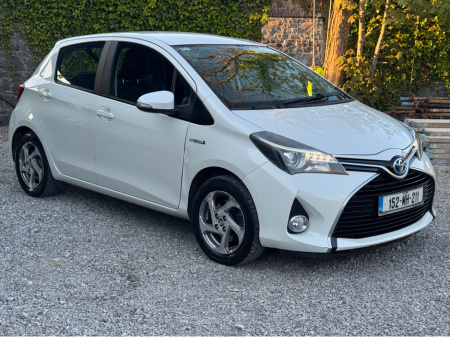 2015 Toyota Yaris HYBRID LUXURY IRISH CAR