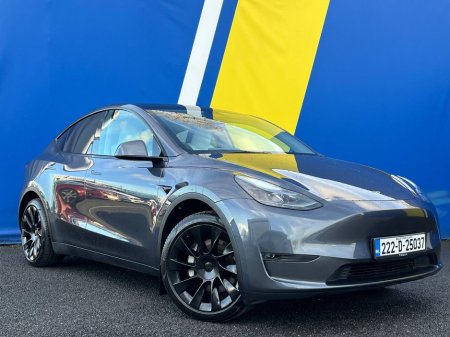 2022 Tesla Model Y LONG RANGE DUAL MOTOR // PANORAMIC SUNROOF // TESLA AUTOPILOT // LEATHER HEATED INTERIOR // TESLA VISION €27,950