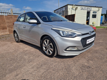 2015 Hyundai i20 PETROL DELUXE 5DR