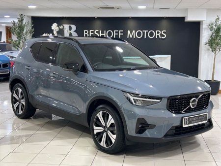2023 Volvo XC40 T5 ULTIMATE DARK RECHARGE=PAN ROOF//HUGE SPEC//1 OWNER=FULL SERVICE HISTORY=TAILORED FINANCE PACKAGES AVAILABLE=TRADE IN'S WELCOME