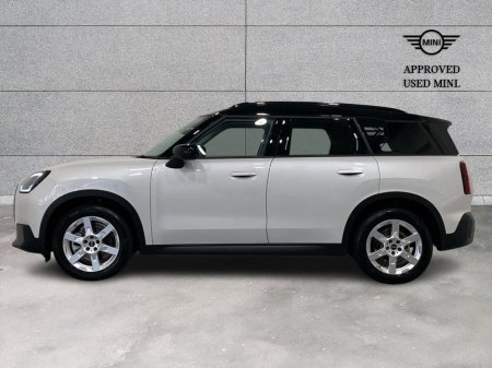 2024 MINI Countryman Cooper Classic