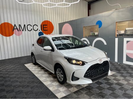 2024 Toyota Yaris YARIS AUTOMATIC 1.0 PETROL / 7k KMs / REVERSE CAMERA & MORE