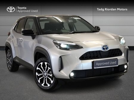 2025 Toyota Yaris Cross LUNA SPORT BI