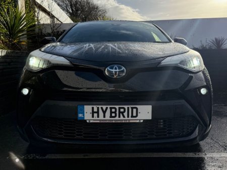 2020 Toyota C-HR 1.8 HYBRID / SOL G-PACK / TAX €160 €25,450