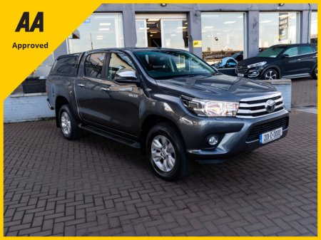 2020 Toyota Hilux 2.4 D4D ICON AUTOMATIC WITH CANOPY // 1 OWNER WITH FULL TOYOTA STAMPED SERVICE HISTORY // NO TOW BAR // IMMACULATE CONDITION THROUGHOUT // VAT RECEIPT AVAILABLE // AA AND SIMI APPROVED DEALER 2025 //