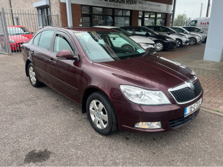 2012 Skoda Octavia ELEGANCE 1.6 CR TDI 105 105HP 4DR €4,500