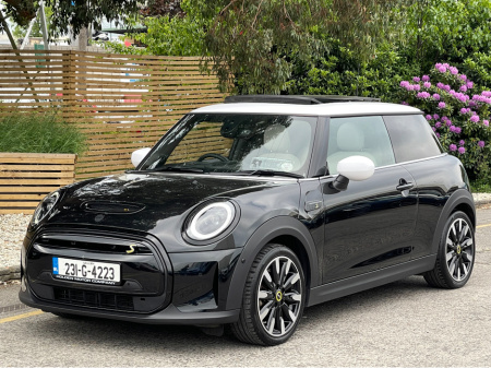 2023 MINI Hatch COOPER ELECTRIC LEAVEL 3 .. TWIN PAN OPENING ROOF .. UPGRADED LEATHER INTERIOR .. WARRANTY INCLUDED