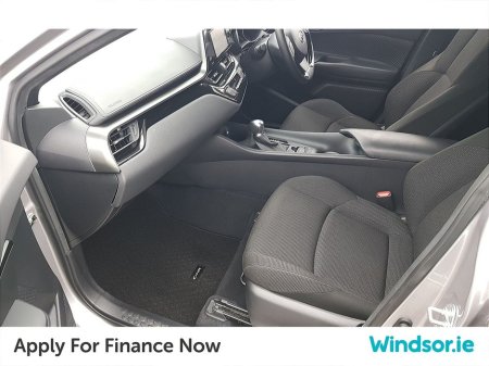 2018 Toyota C-HR 1.8 Hybrid Luna €20,995