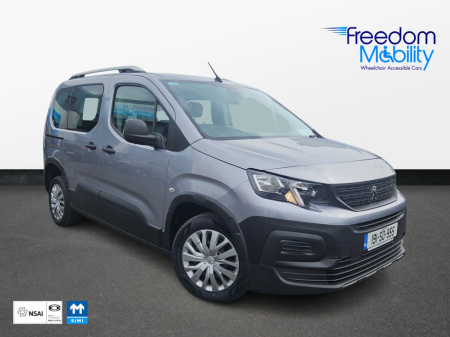 2019 Peugeot Rifter Wheelchair access Taxi spec €23,950