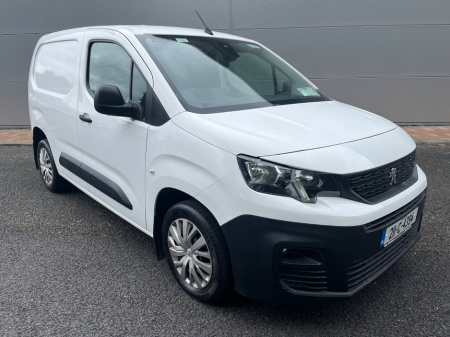 2021 Peugeot Partner 