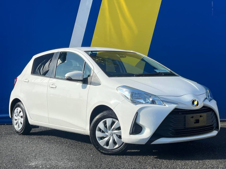 2019 Toyota Yaris 1.0 AUTO // NEW NCT // REVERSE CAMERA // AIR CONDITIONING // LANE ASSIST
