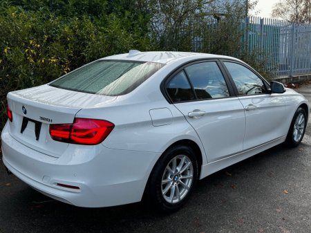 2017 BMW 3 Series  €18,950