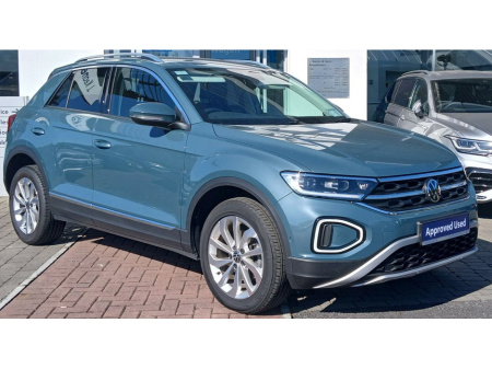 2023 Volkswagen T-Roc Style 1.5 TSI 150HP DSG *REARVIEW CAMERA, APP CONNECT, CALL US TODAY*