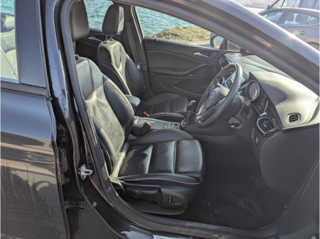 2016 Opel Astra 1.6CDTi 110PS Elite  €11,995