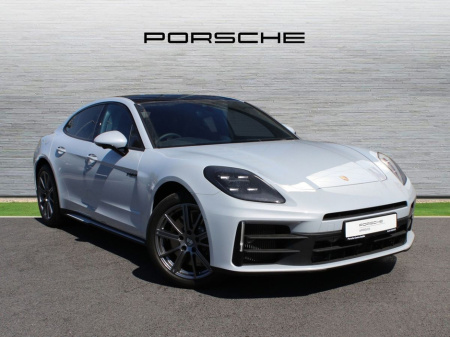 2025 Porsche Panamera 4 E-Hybrid €135,000