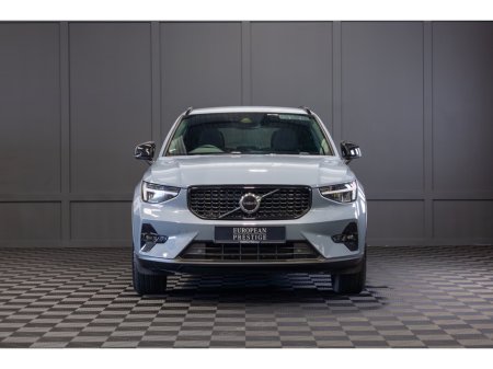 2022 Volvo XC40 T4 PHEV 211hp AT7 Plus bright €39,950
