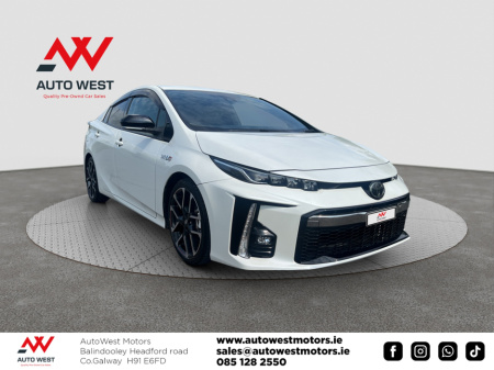 2018 Toyota Prius 2018 Toyota Prius GR Sport PHV & Self Charging Hybrid