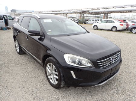 2017 Volvo XC60 D4 2.0 DIESEL SE LUXURY PREMIUM PLUS AUTOMATIC **PANORAMIC ROOF** // TOP SPEC=JEEP IS LIKE NEW// FULL ELECTRIC HEATED LEATHER // CRUISE CONTROL // ELECTRIC TAILGATE // REVERSING CAMERA // LANE ASSIST €24,950