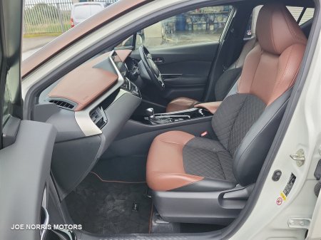 2019 Toyota C-HR 1.8 HYBRID AUTOMATIC 2 TONE G MODE €23,950