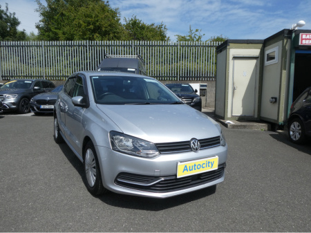 2015 Volkswagen Polo TSI Bluemotion TAX 8/25 NCT 8/25 €11,950