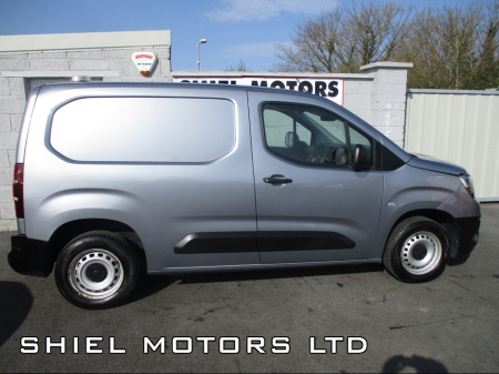 2021 Opel Combo 2000 EDITION TD €9,950
