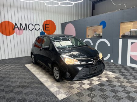 2018 Toyota Vitz TOYOTA VITZ YARIS AUTOMATIC 1.0 PETROL / 90k KMs / REVERSE CAMERA & MORE