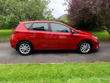 2014 Toyota Auris 1.33 AURA 4DR