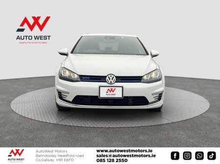 2015 Volkswagen Golf 2015 Volkswagen Golf GTE 1.4 TSI Plug-In Hybrid Automatic €15,950
