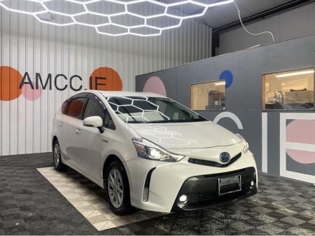2019 Toyota Prius Alpha 1.8 HYBRID 7 SEATER / 42k KMs / Cruise Control & Reverse Camera