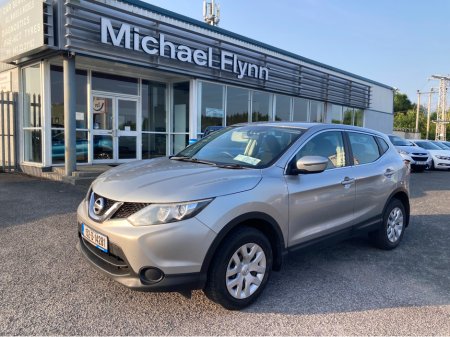 2015 Nissan Qashqai 1.5 DSL XE E6 4DR IRISH FSH 152 €9,950