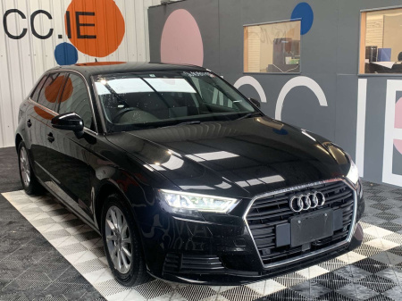 2017 Audi A3 Audi A3 Sportback 1.4 TFSI Automatic / 62k KMs / Reverse Camera / Audi A3 Automatic
