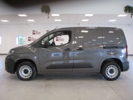 2025 Fiat Doblo  €22,353