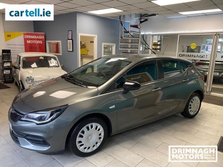 2021 Opel Astra 1.2 petrol €13,950