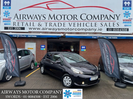 2015 Toyota Yaris /VITZ * 1.3 * AUTO * LOW KMS * CARPLAY *PHONE * SATNAV * REV CAM *  APPS * AICON * FOGS * €9,950