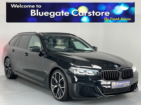 2022 BMW 5 Series AUTO M SPORT TOURING**20 INCH ALLOYS**CREAM LEATHER INTERIOR**FRONT HEATED SEATS**SATNAV**REVERSE CAMERA**PARKING SENSORS**DUAL CLIMATE CONTROL**PANORAMIC SUNROOF**TOUCH SCREEN MEDIA**BLUETOOTH** €43,995
