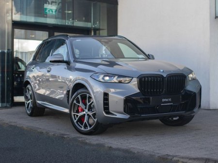 2025 BMW X5 xDrive50e M Sport