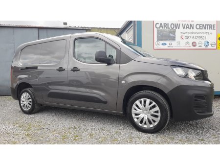 2021 Peugeot Partner 