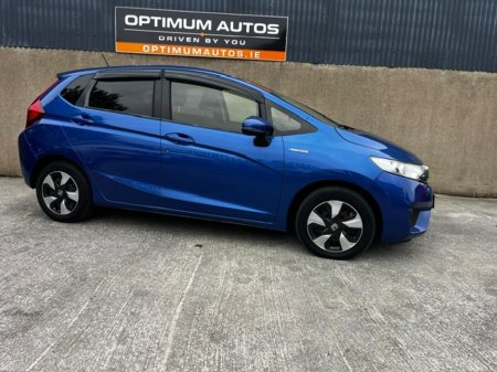 2016 Honda Fit AUTOMATIC SELF CHARGING HYBRID